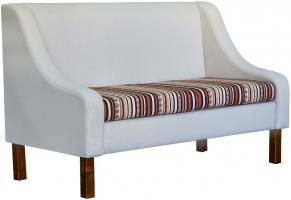 Белый диван с полосатым сиденьем